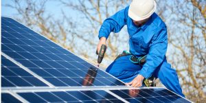 Installation Maintenance Panneaux Solaires Photovoltaïques à Berat